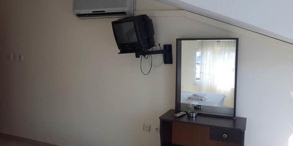 Adonis Hotel Μαρμαρίς Εξωτερικό φωτογραφία